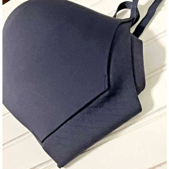 Knix Wing Bra Size 8 Black No Wire Adjustable D Cup DD Cup - Picture 3 of 5